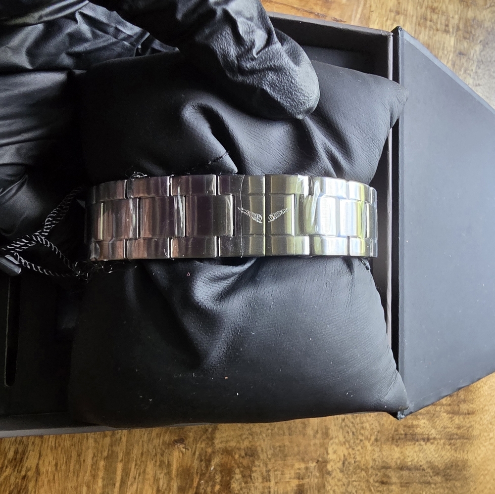 Zadig & Voltaire Multicolor Dial Silver Watch - Picture 2 of 4